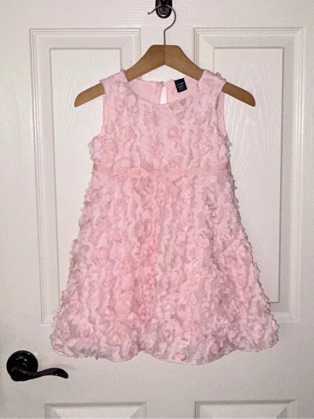 GAP Pink Rosette Petals Sleeveless Party Dress 🌸